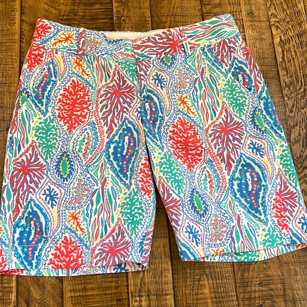 NWOT Lilly Pulitzer “Chipper” Shorts Size 6